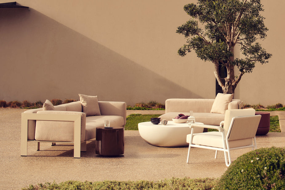 Outdoor Douglas Sofa