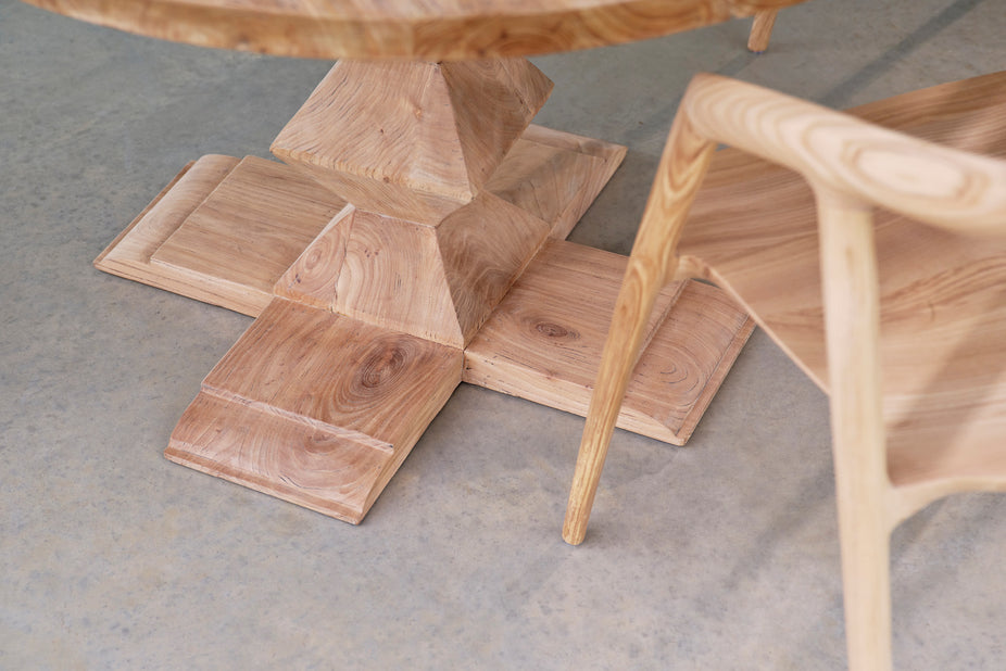 Old Elm St Tropez Dining Table