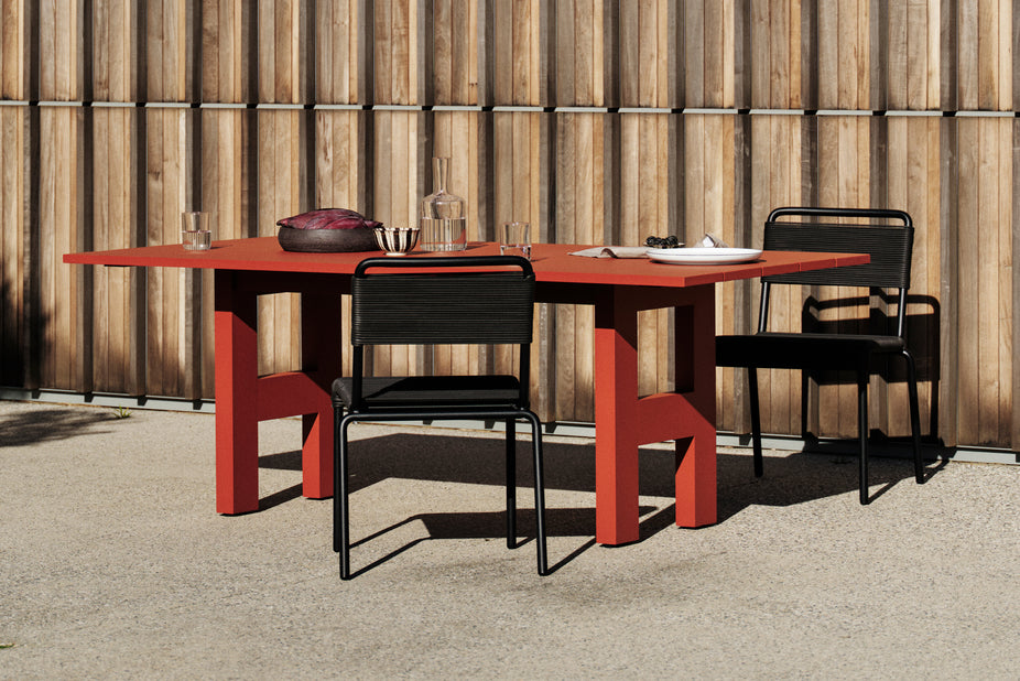 Outdoor Johnny Rectangular Dining Table
