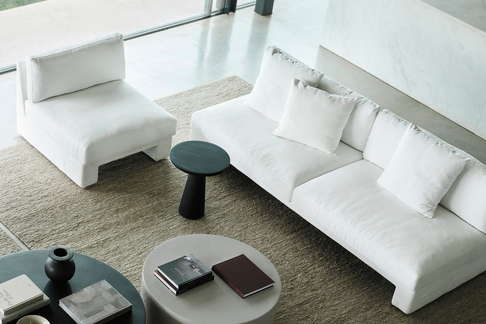 Nivara Slipper Chair