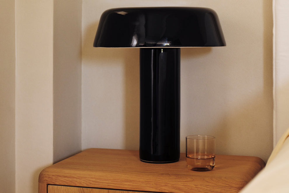 Black Stellara Table Lamp