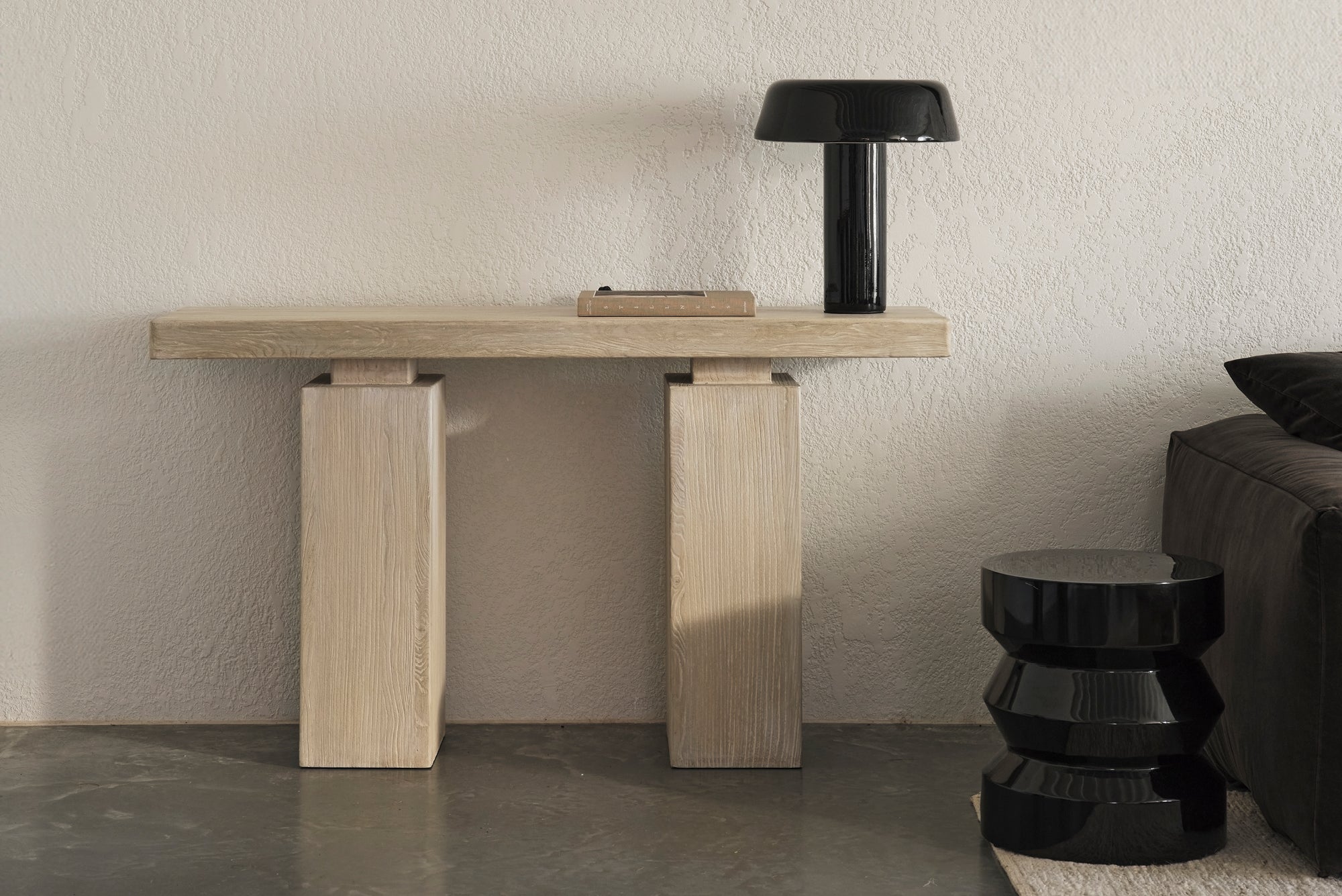 Black Stellara Table Lamp
