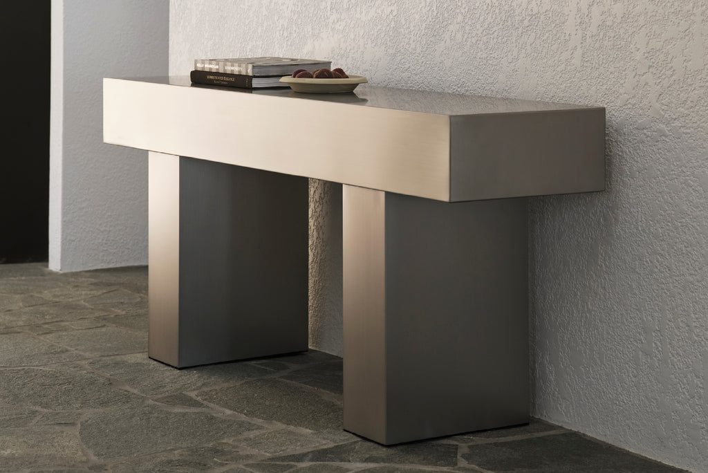 Bloc Console – MCM House