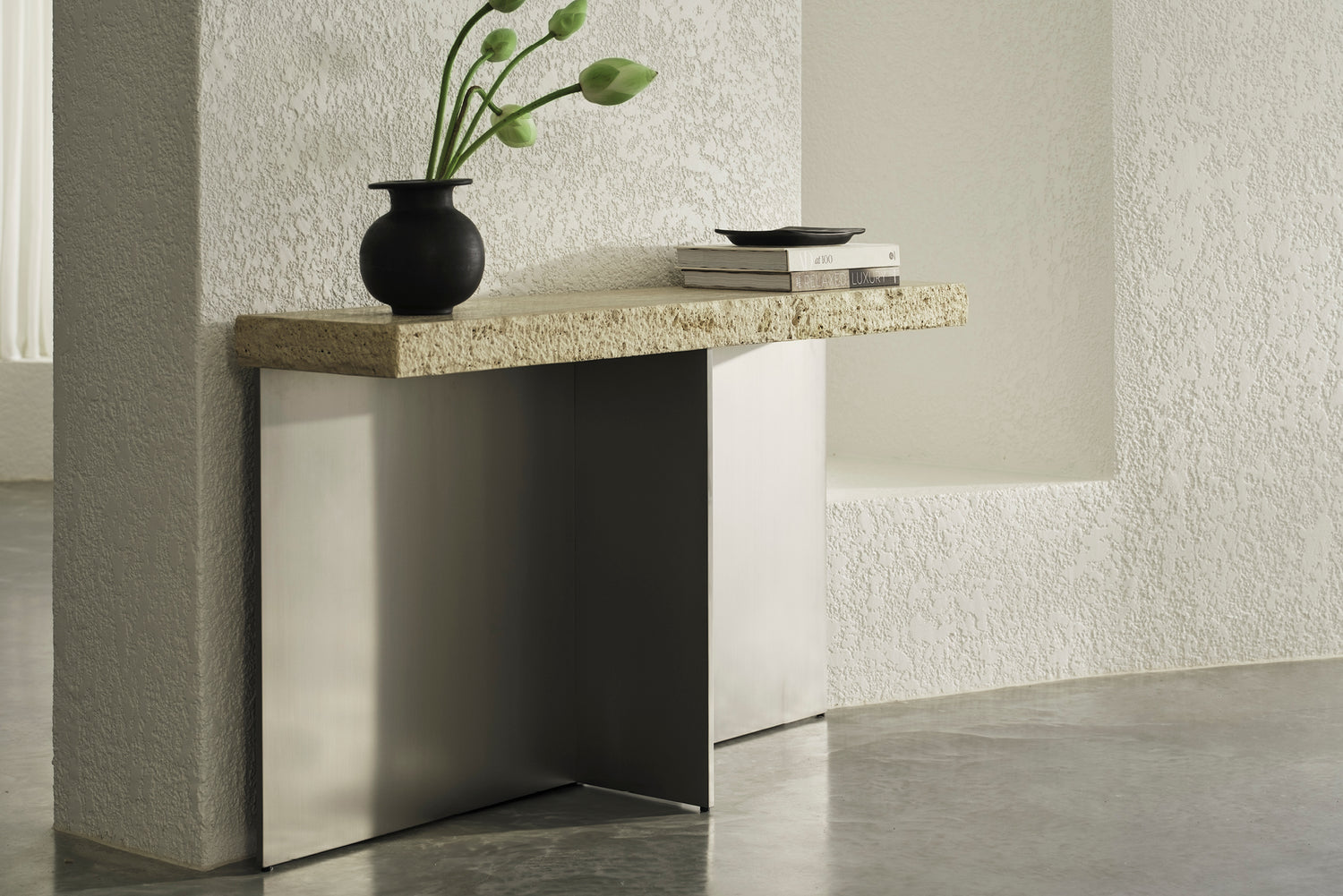 Zaha Travertine Console