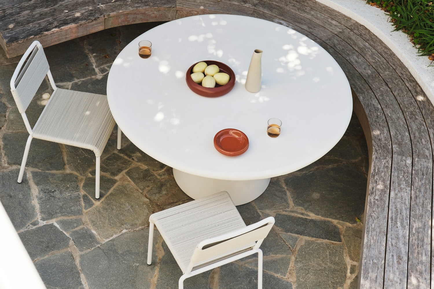 Outdoor Jean De Round Dining Table