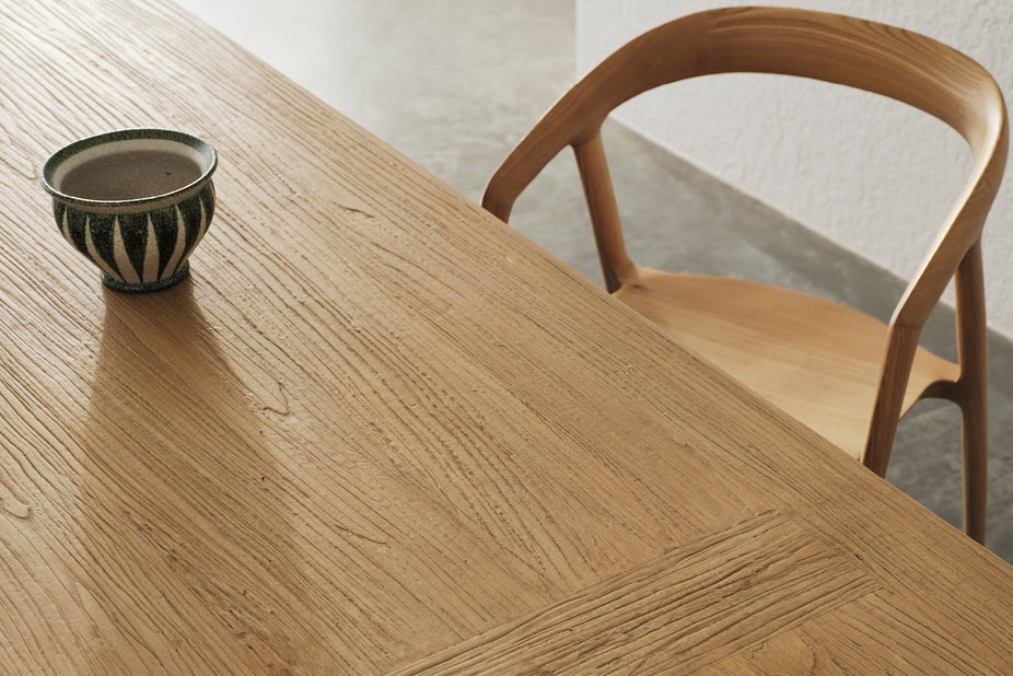 Volar Rectangular Dining Table