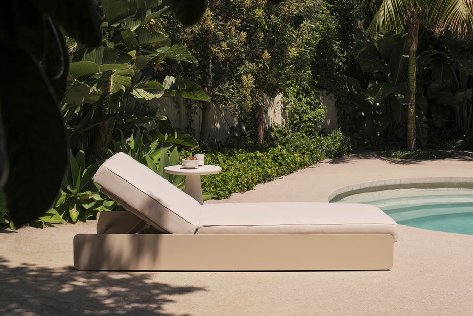 Outdoor Dougie Sun Lounge