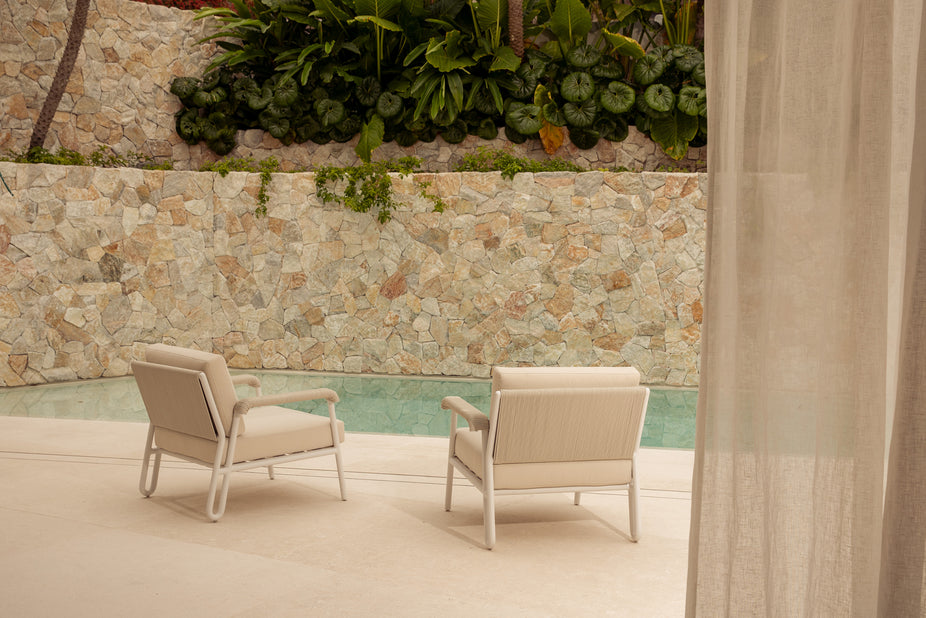 Outdoor Rodeo Lounge Chair