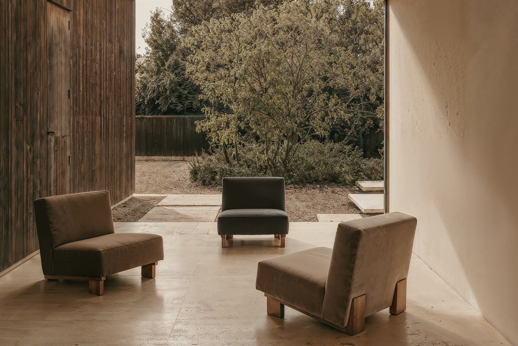 Jimmy Slipper Chair