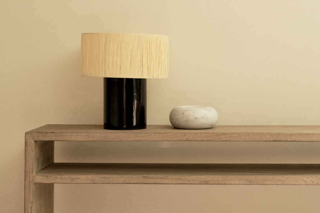 Caanos Black Lamp