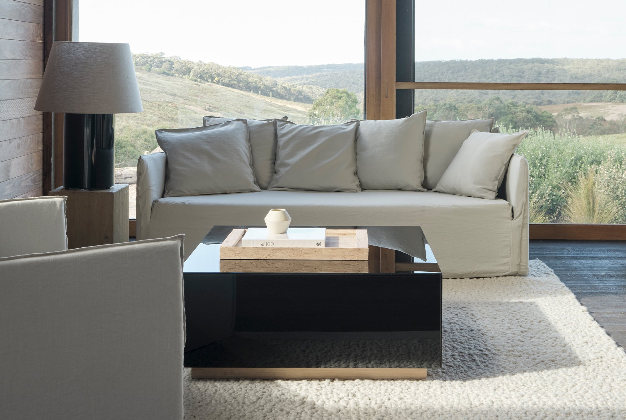 Chicci Coffee Table