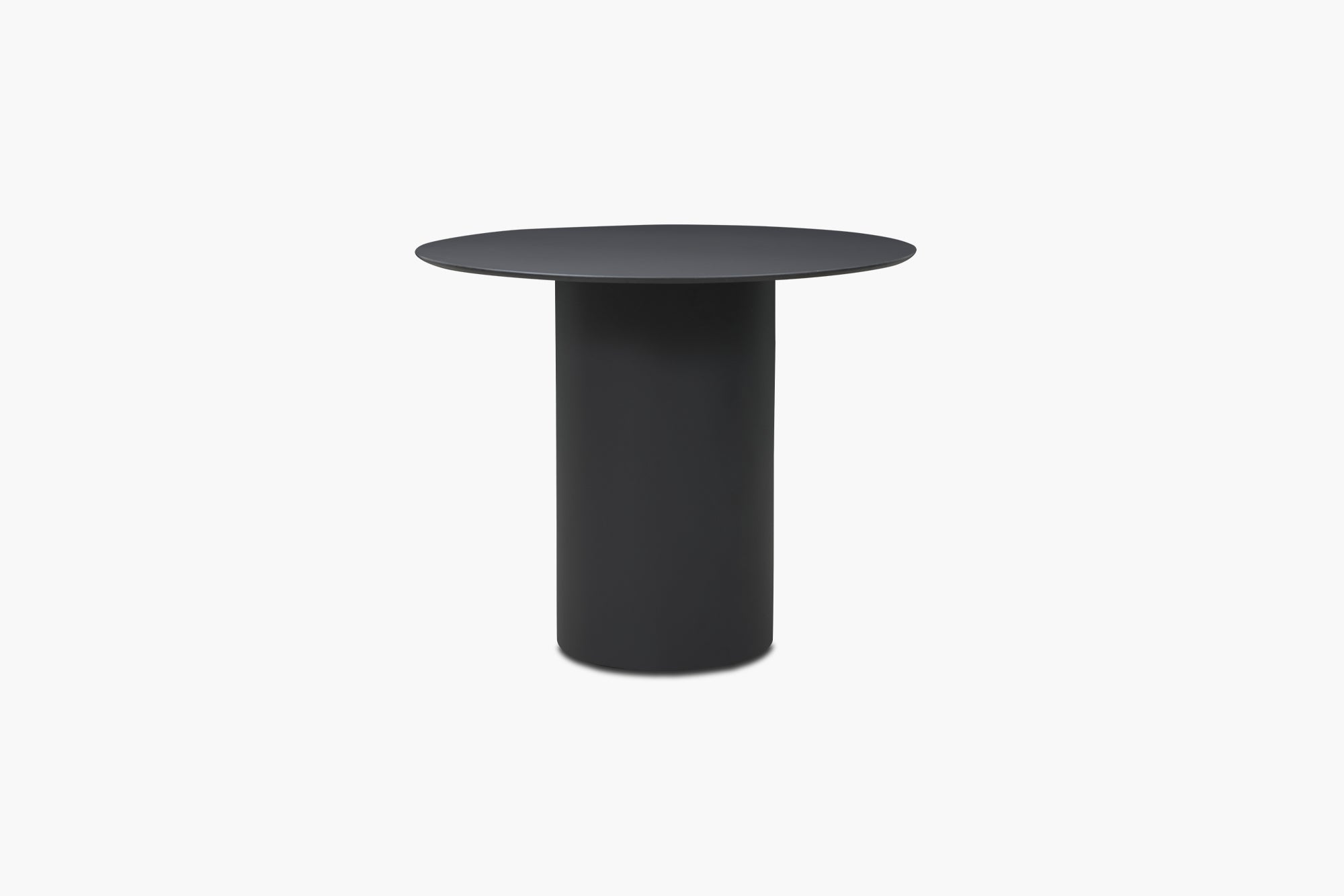 Centro Round Dining Table