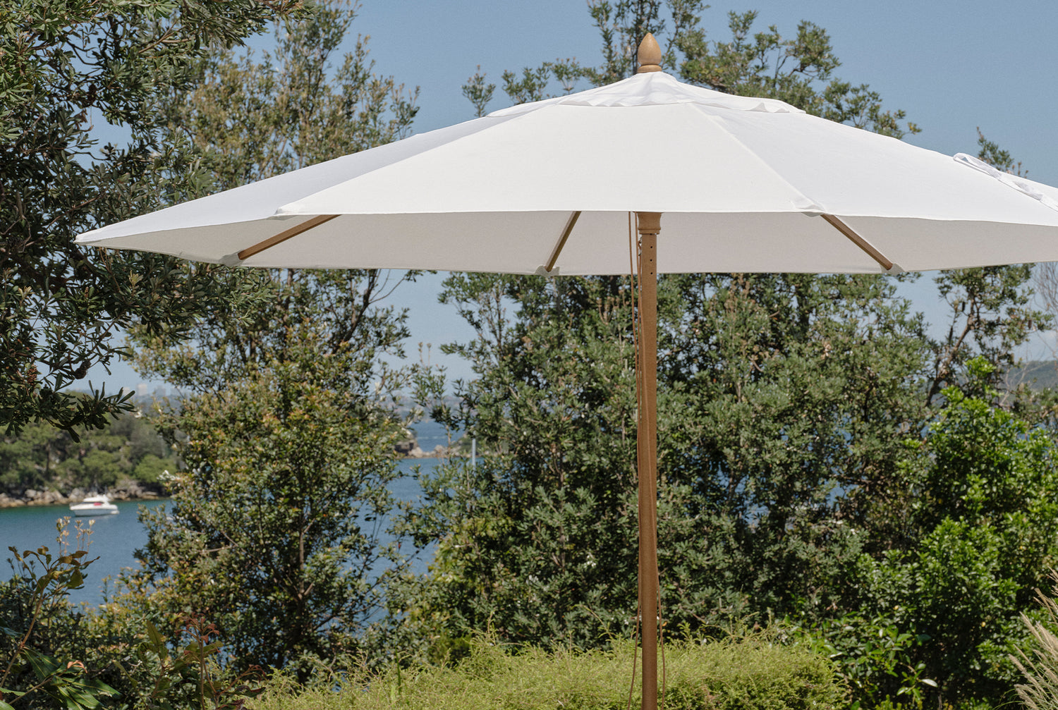 Biggest outdoor best sale umbrella