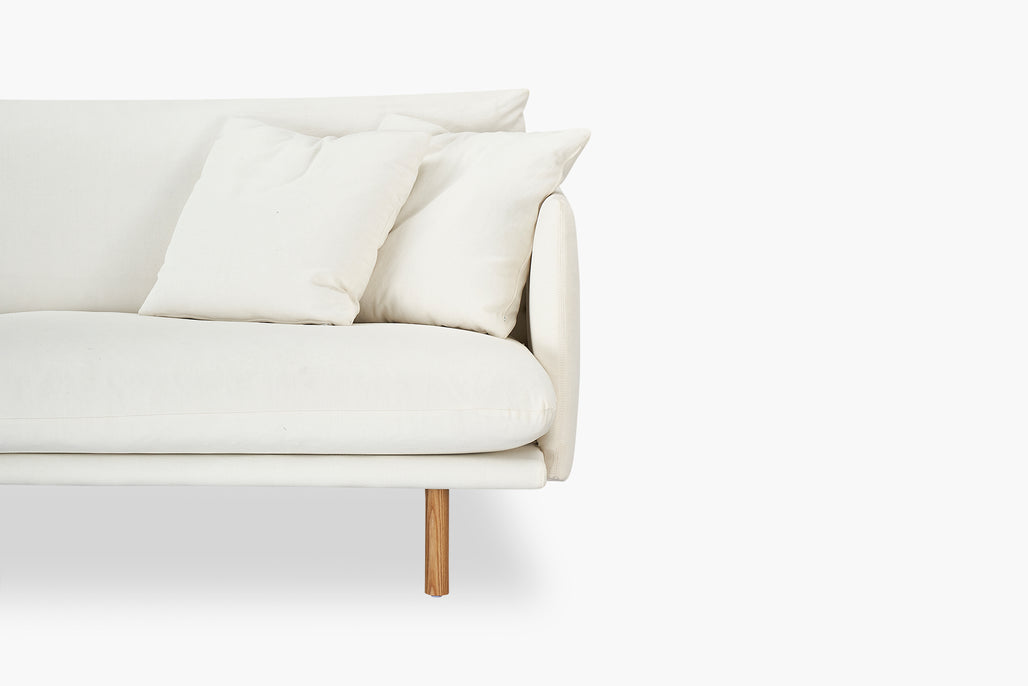 Saigo Sofa